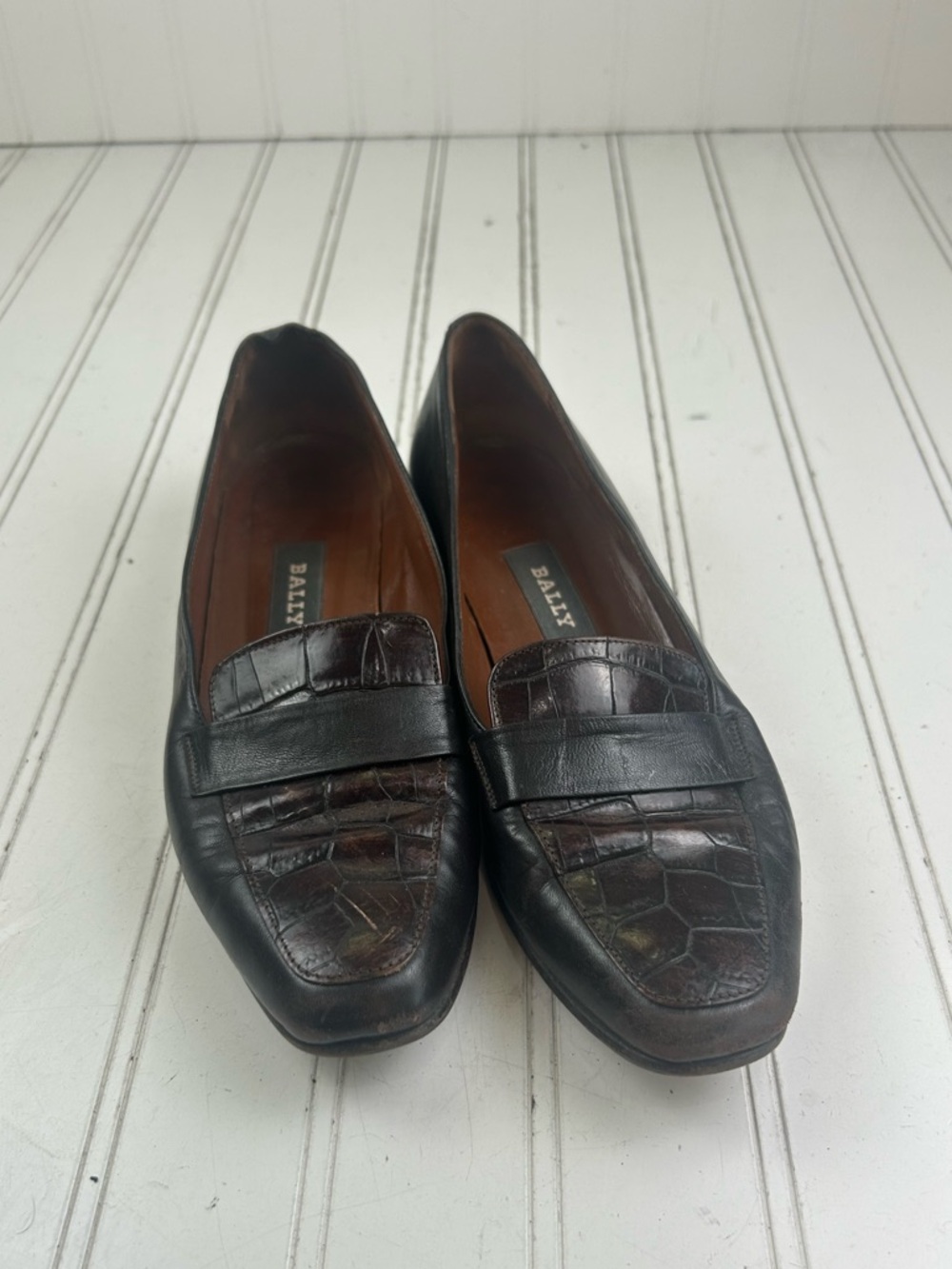 Bally Vintage Leather Croc Embossed Brown Slip On Dress Loafers Menโs Size 6.5 - Picture 3 of 13